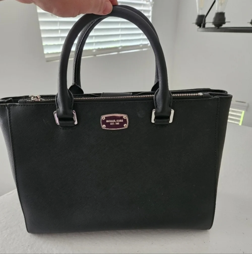 Michael Kors Savannah Black Saffiano Leather Satchel Crossbody Bag